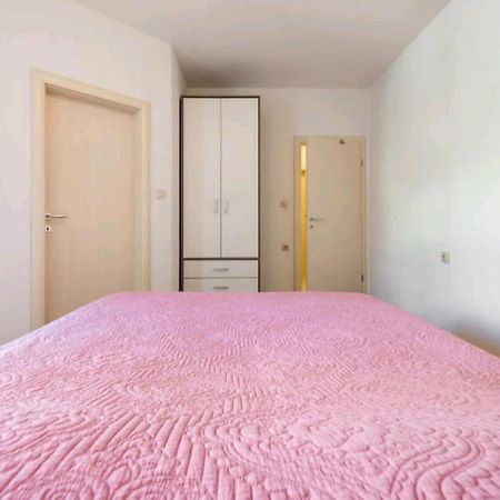 Amazing Apartment In Selca With Wifi Dış mekan fotoğraf