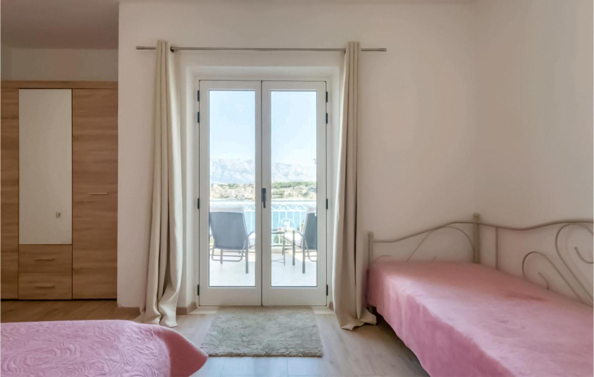 Amazing Apartment In Selca With Wifi Dış mekan fotoğraf