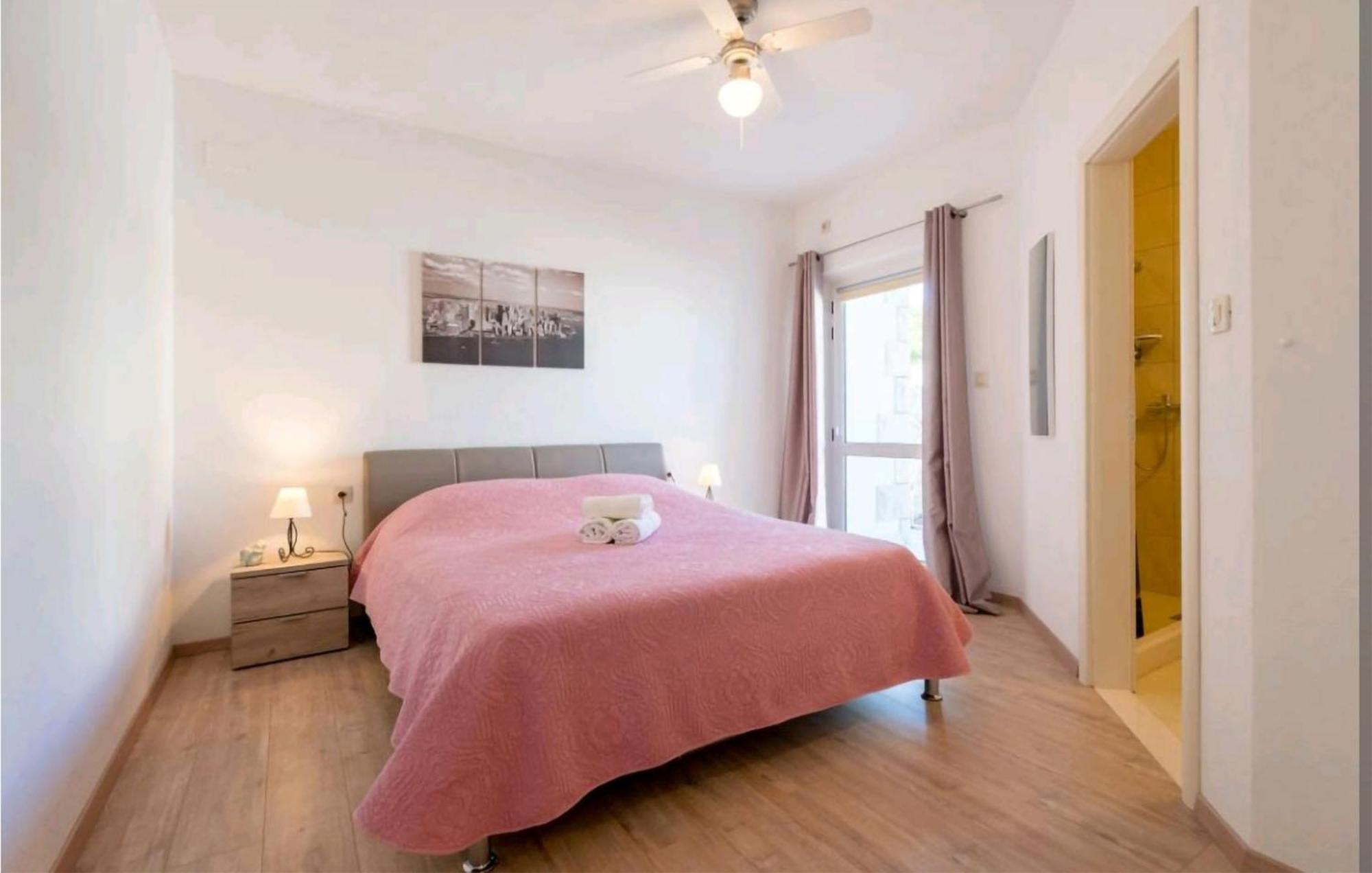 Amazing Apartment In Selca With Wifi Dış mekan fotoğraf